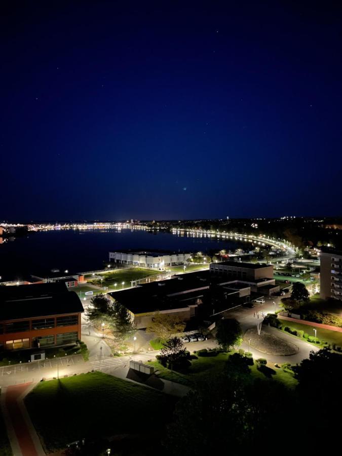 Derzeit Beliebt - Phaenomenaler Ausblick Auf Binnen- Und Ostsee Гайлігенгафен Екстер'єр фото